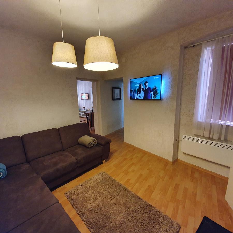 Corte Apartman Pápa Exteriér fotografie