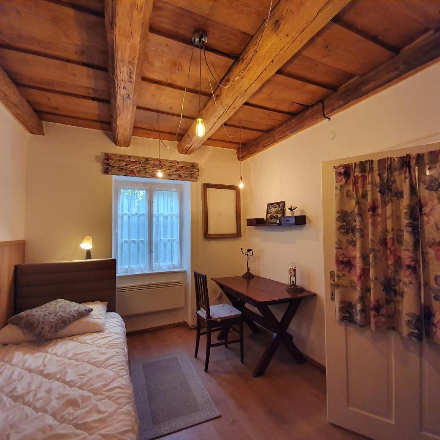Corte Apartman Pápa Exteriér fotografie